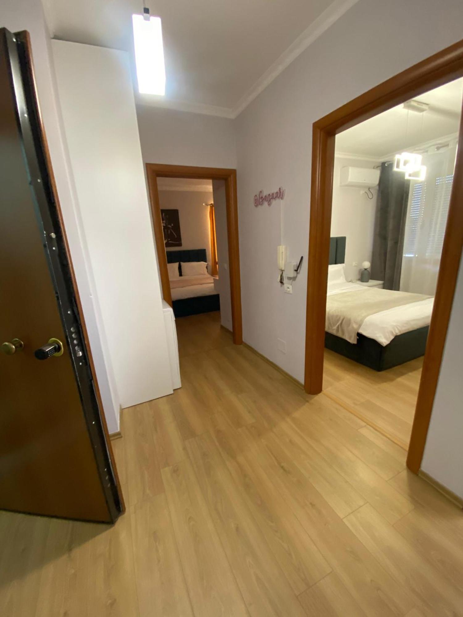 Signature 11 * Tirana